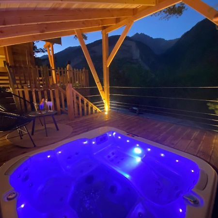 Chalet L'Empreinte Saint-Etienne-de-Tinee Ngoại thất bức ảnh