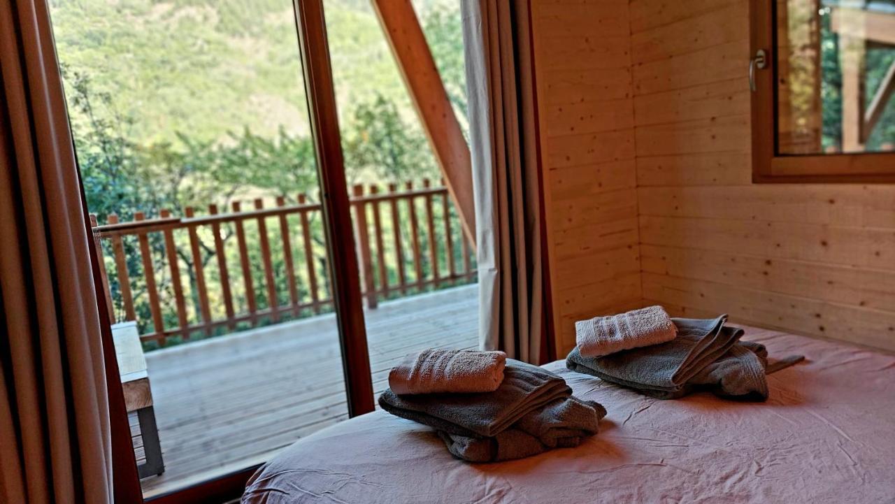 Chalet L'Empreinte Saint-Etienne-de-Tinee Ngoại thất bức ảnh